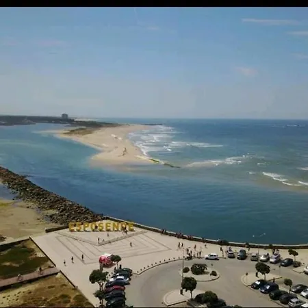 Casa Colmeia Ferienhaus