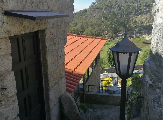 Casa Colmeia 펜션 *